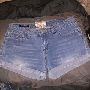 Junior jean shorts